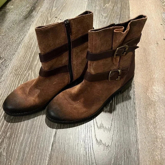 💗 Naturalizer Short Boot - 8.5 - Picture 1 of 11